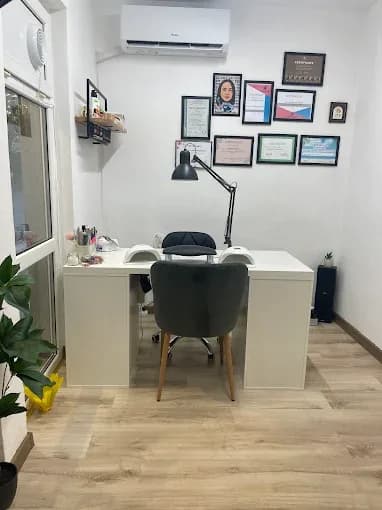 Salon de manichiură Desi Ivanova (3/3)