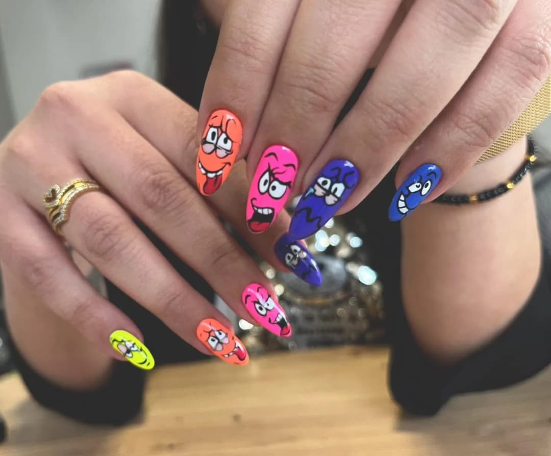 Studio manicure "MR nails" (2/2)