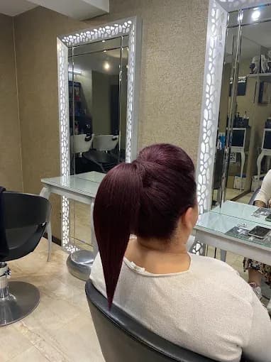 Salon Piękności Asen Markov (2/3)