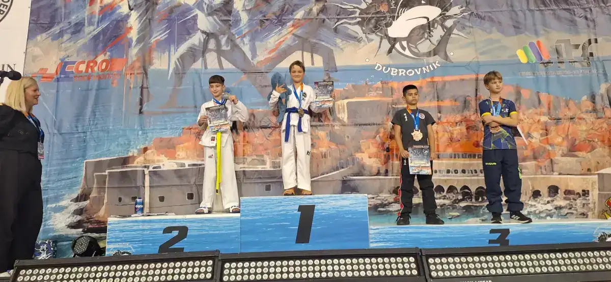 Master Gromov Team Тхэквондо и Кикбокс в Бургасе (5/6)