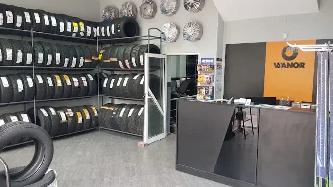 Centro Auto "Expert" (2/2)