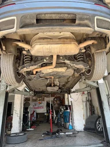 Garage Auto Serviz a Burgas (2/2)