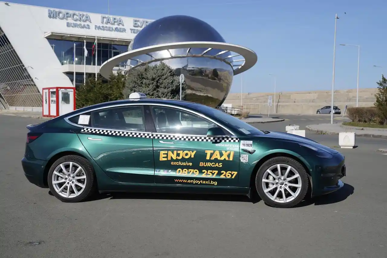 Taxi "Enjoy" (5/6)