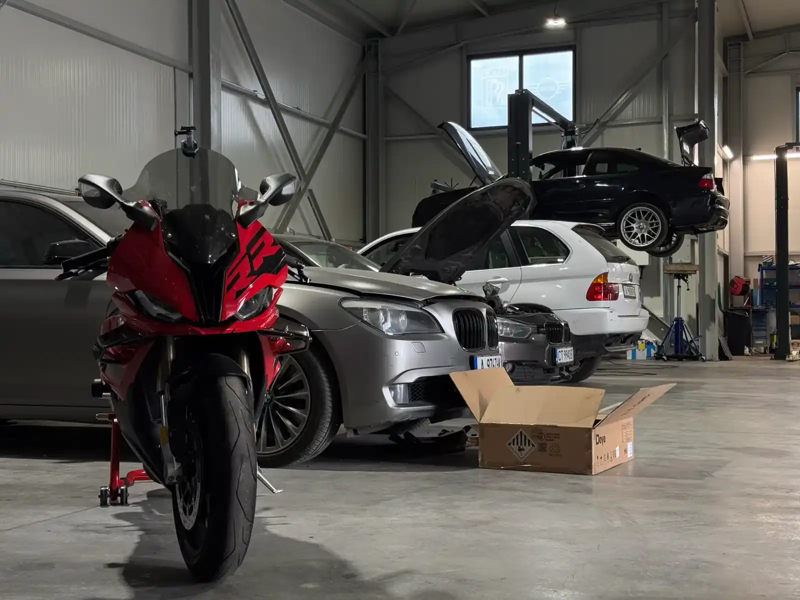 Officina specializzata BMW "Bavara Service" (2/2)