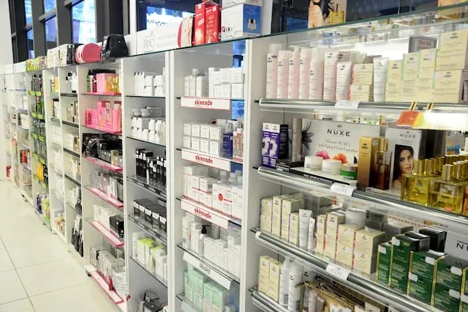 Apotheke „Subra“ - Mall Galleria (2/2)