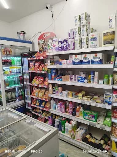 Sklep spożywczy "YORI MARKET" (2/2)