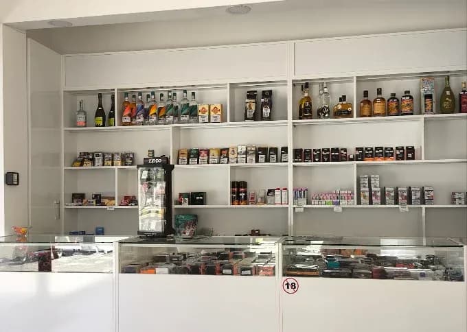 Magazinul "G-shop" (2/2)