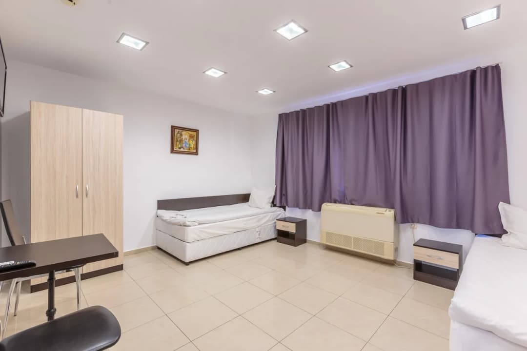 Gästezimmer "HAN KRUM" (2/3)