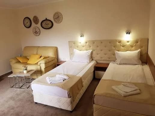 Hotel "Kedara" (3/3)