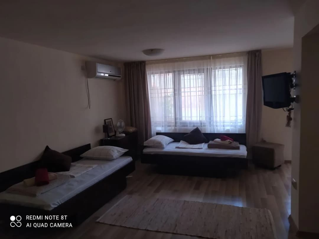 Апартамент Studio Lazur в Бургас
