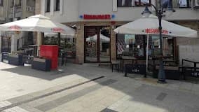 Hesburger Бургас Софроний в центъра на града