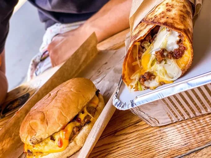 Burger & Döner "G-SIX" (2/2)