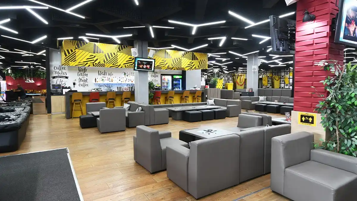 Playground – Unterhaltungszentrum im Mall Galleria (3/5)