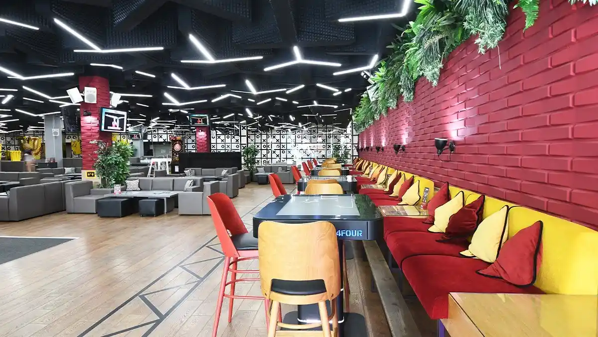 Playground – Unterhaltungszentrum im Mall Galleria (4/5)