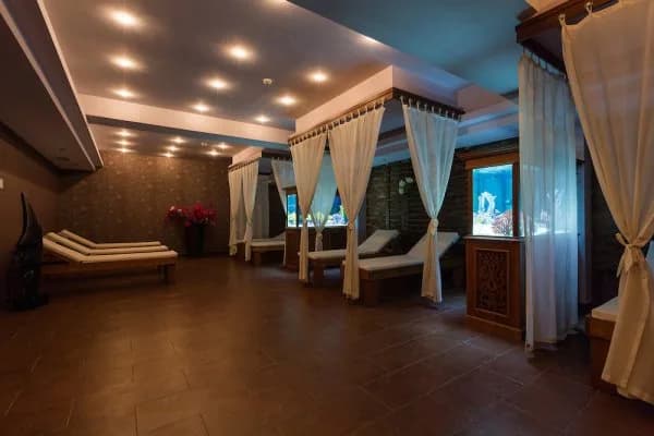 Klub SPA "Sixth Sense" w Grand Hotel "PRIMORETS" (2/3)