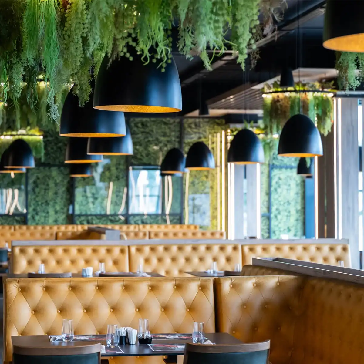 Bar & Grill "Flora" în Central Park Burgas (2/6)
